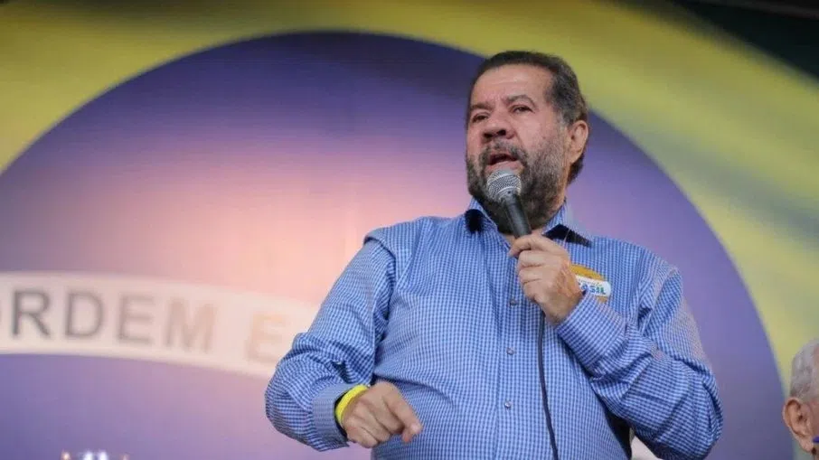 image-45 O ministro da Previdência Social, Carlos Lupi e INSS: Vazamentos indicam que Lupi será o próximo alvo da Operação Sem Desconto